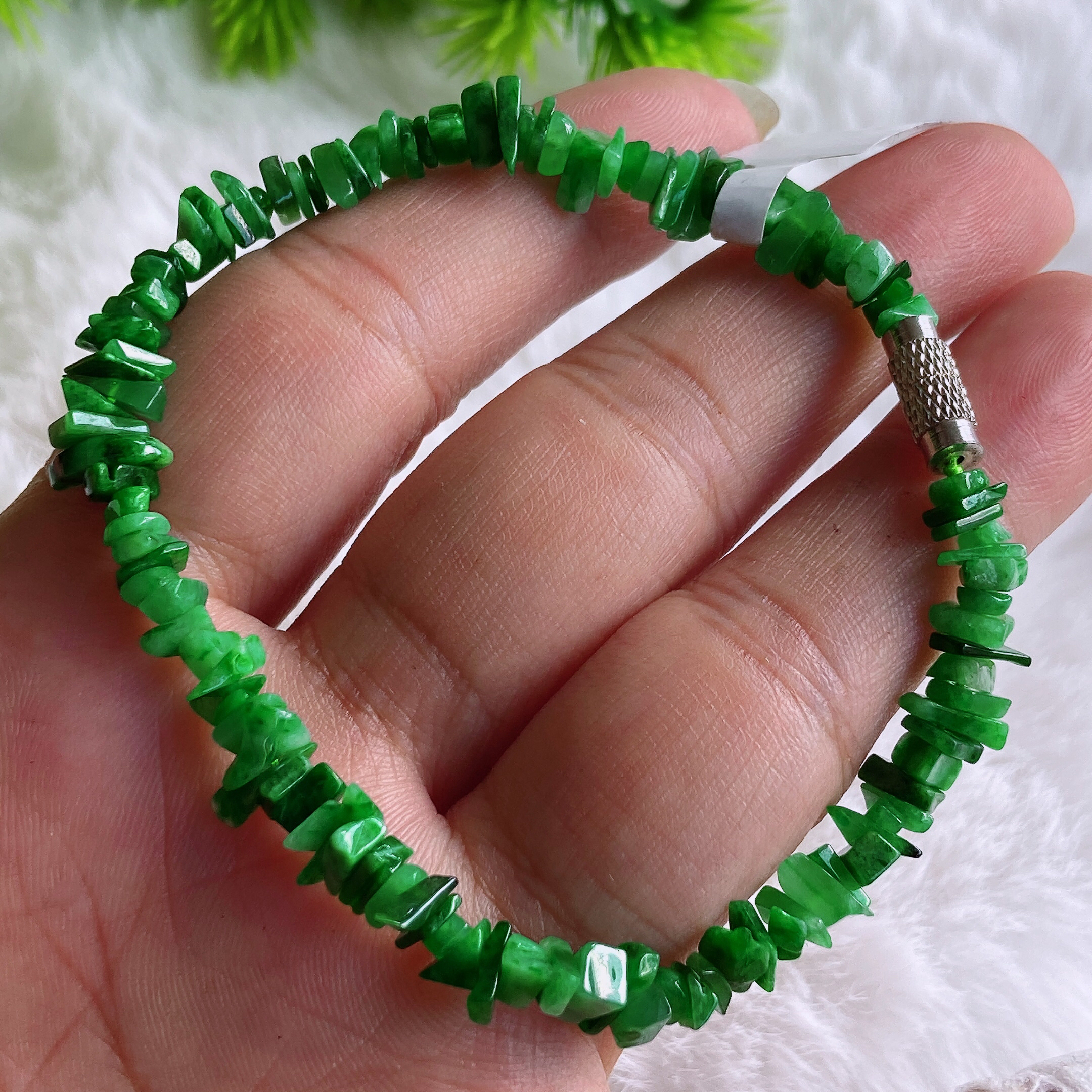 天然翡翠A货冰润满绿满色辣阳绿飘绿碎碎平安手串手链卡5mm缅甸