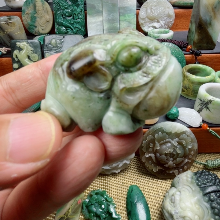 未镶嵌独山玉珠宝半成品