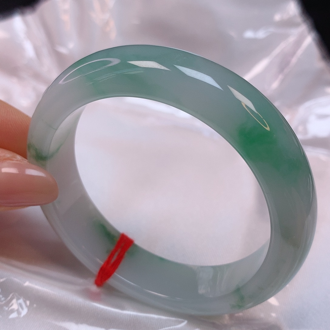 【闪购商品】翡翠手镯未镶嵌52翡翠手镯