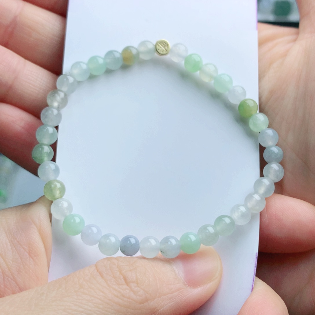 翡翠手链未镶嵌珠串