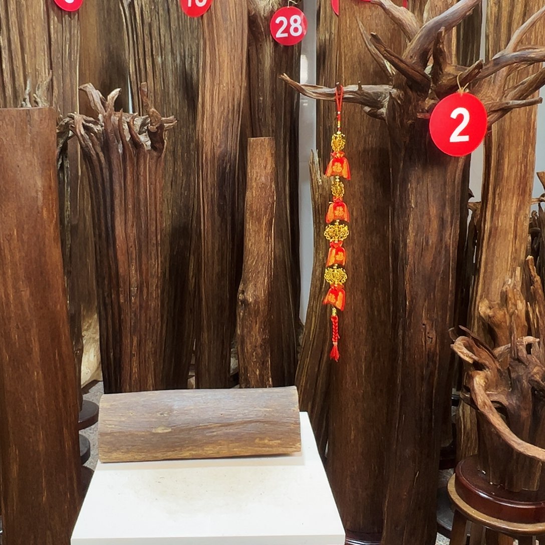 苏***钢沉香碎屑沉香沉香原料