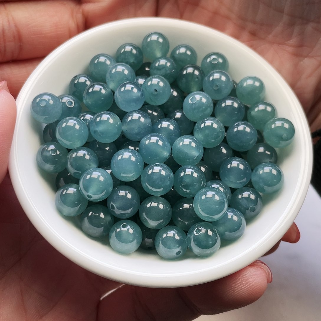 翡翠手链未镶嵌独***？散珠批发多样性发自选108颗