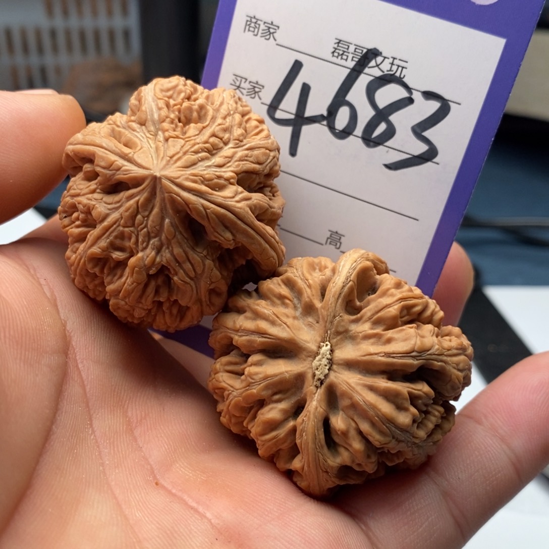 吊坠文玩核桃4683