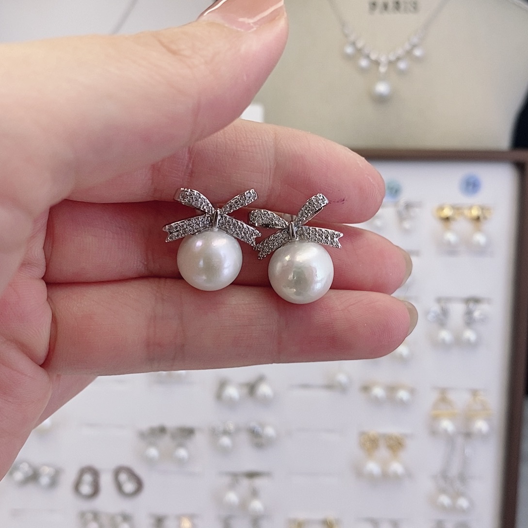 淡水珍珠耳饰合金