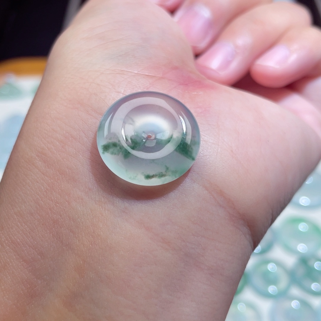 颈饰未镶嵌翡翠扣子