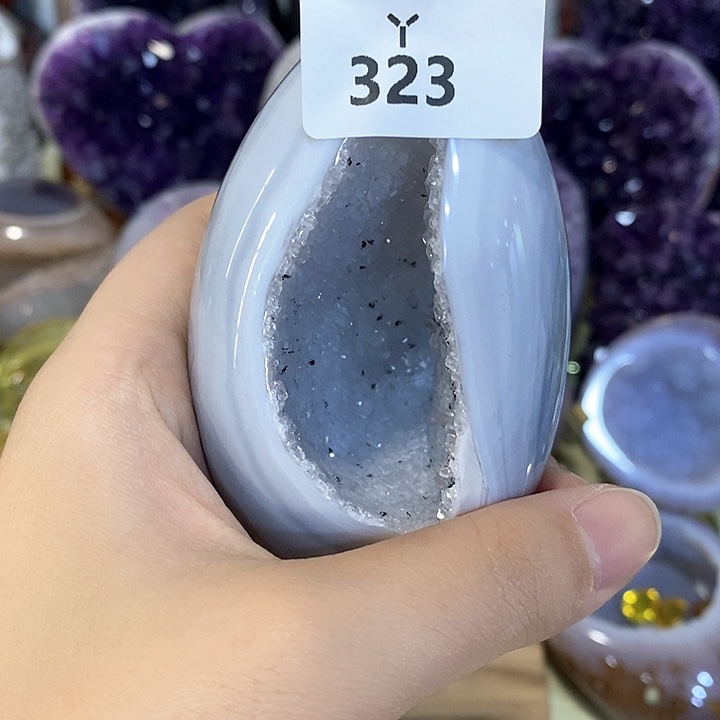 未镶嵌水晶大型摆件（非配饰）