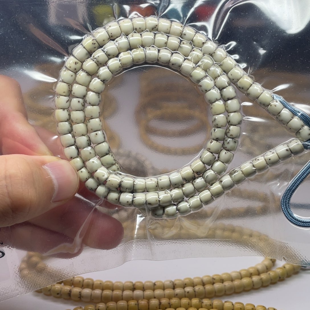 星月菩提手串65 骨瓷白108