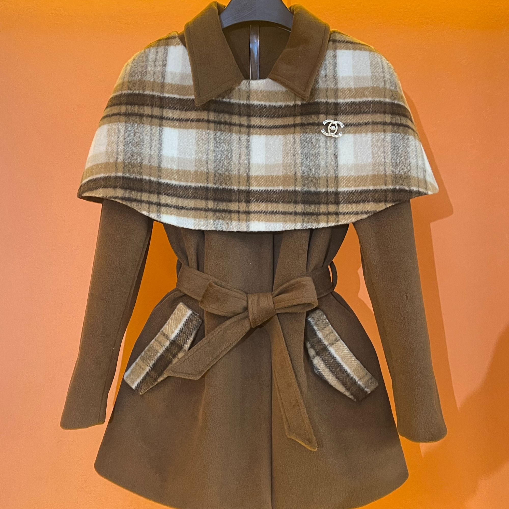 【J】秋冬气质设计师小香风格子冬季时尚女士收腰中长款 Y882