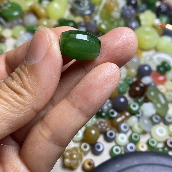 和田玉配件未镶嵌