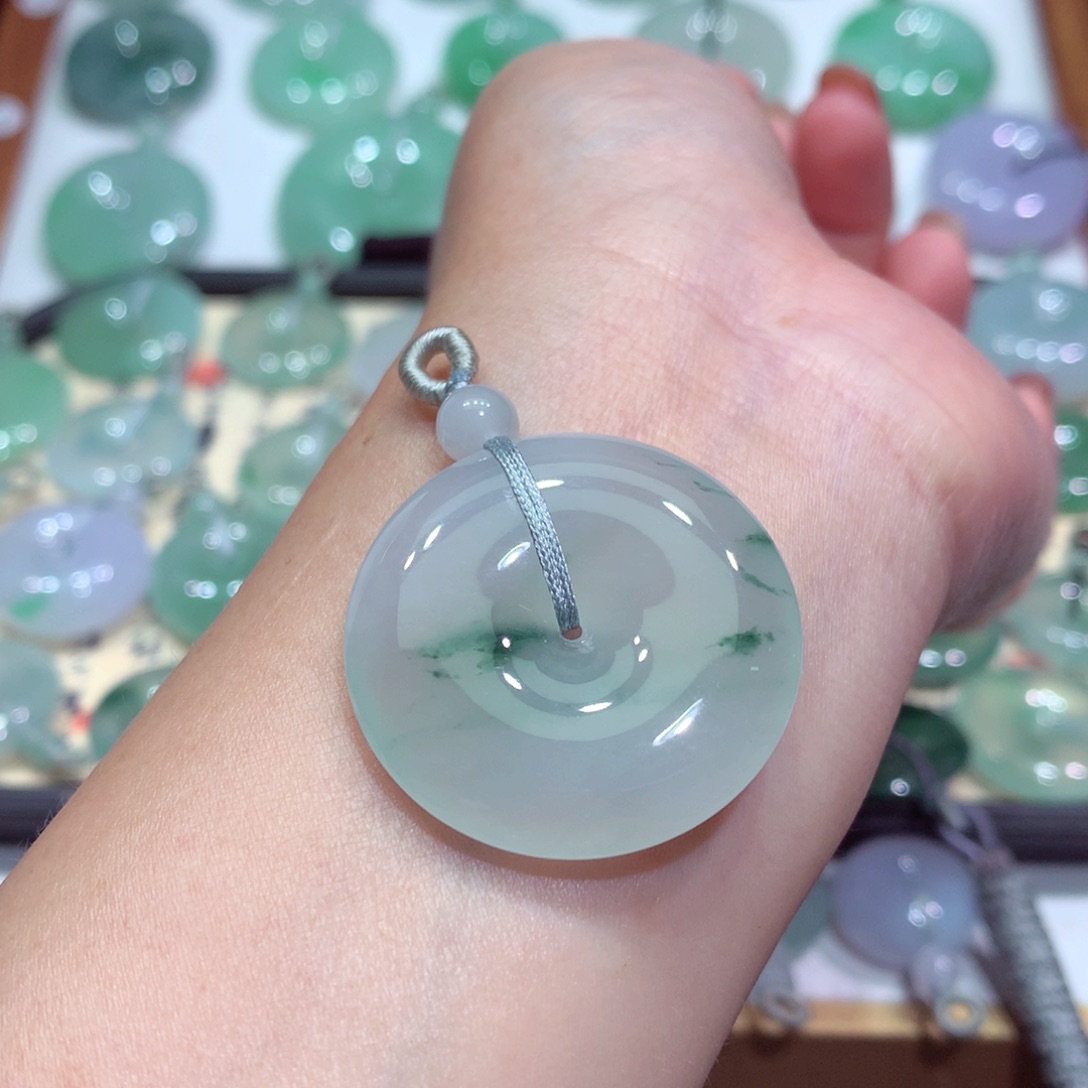 翡翠未镶嵌颈饰4尺寸31.8*6.0