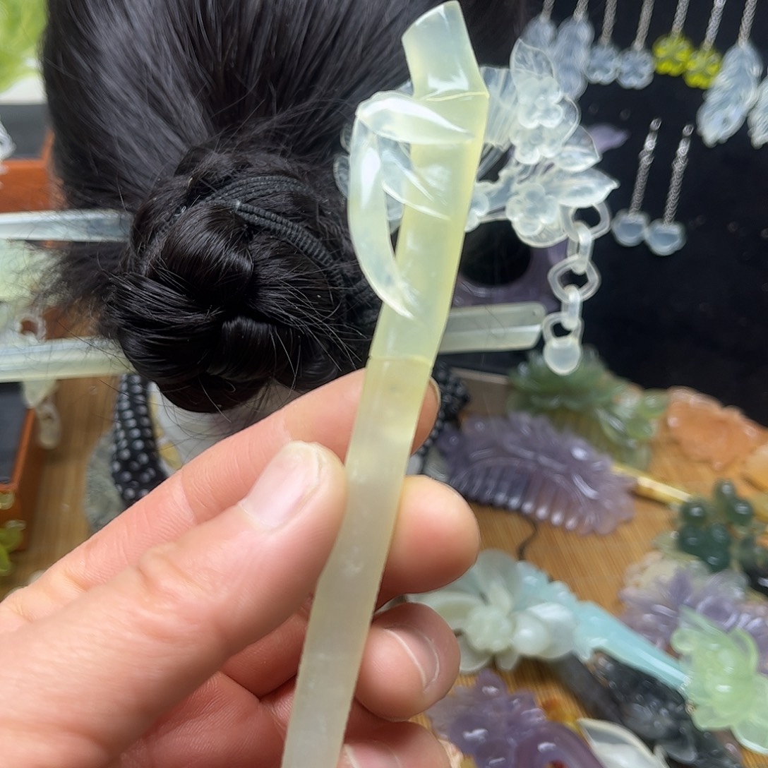 蛇纹石玉未镶嵌岫玉