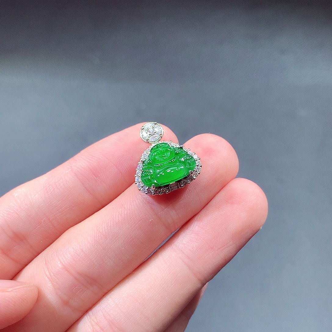 翡翠戒指未镶嵌翡翠