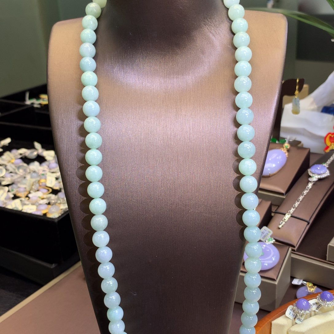 翡翠颈饰未镶嵌翡翠吊坠