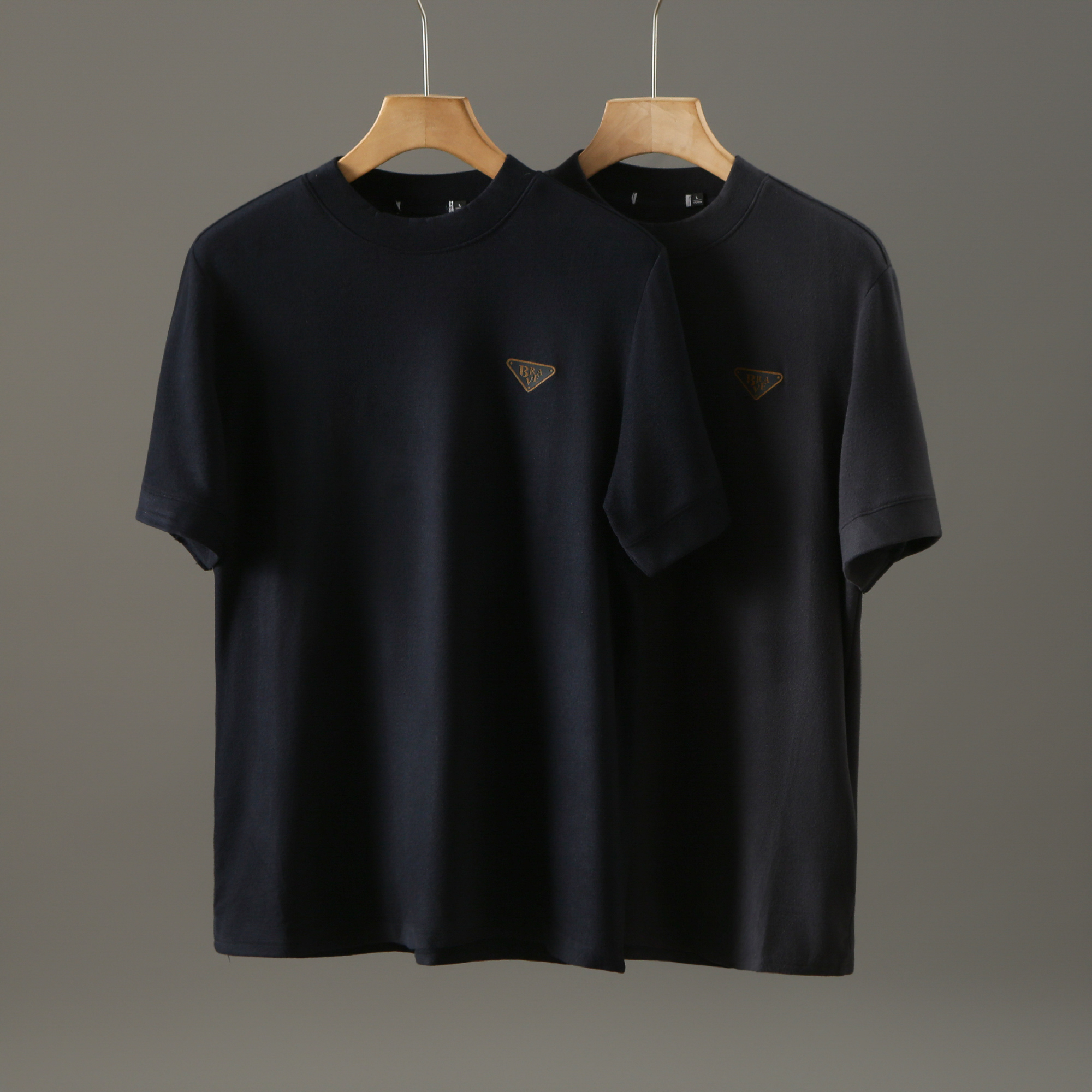 HS972剪标撤柜时尚圆领德绒秋冬短袖