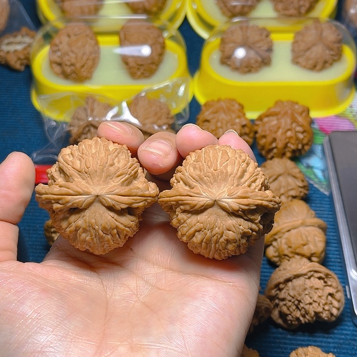 文玩核桃吊坠煜*闷白