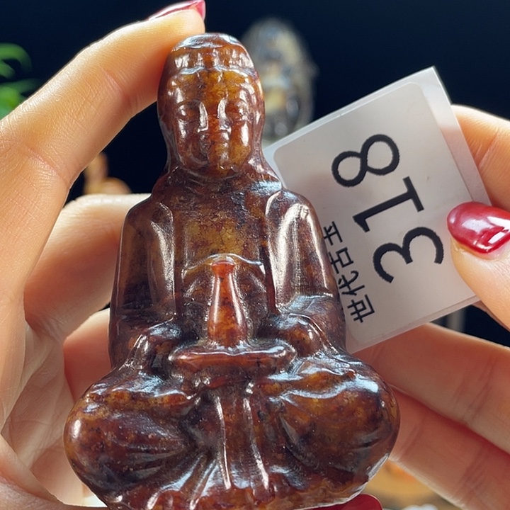 和田玉（糖玉）未镶嵌挂件