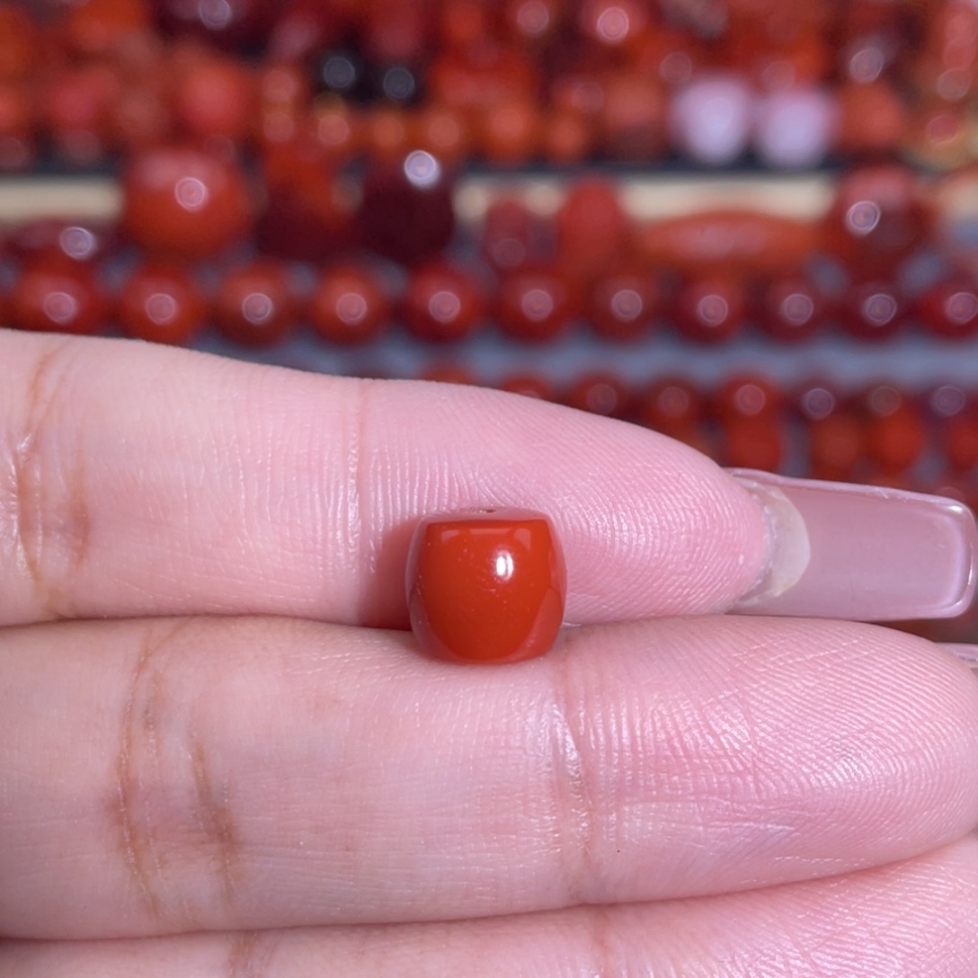 南红玛瑙未镶嵌瓦西柿子红满色满肉直切卡9×8