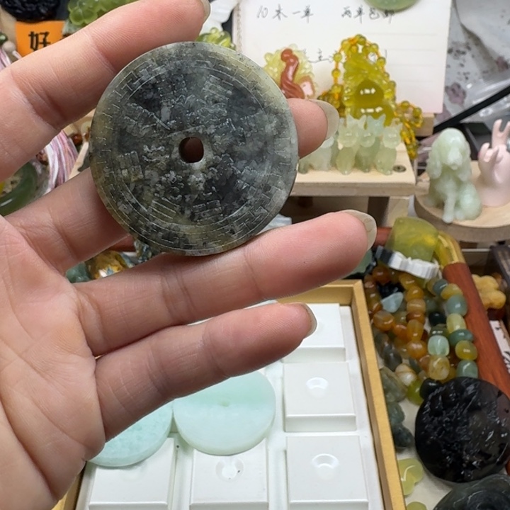 蛇纹石玉合金车挂