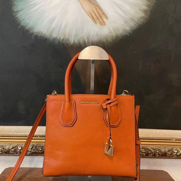 95新 MICHAEL KORS/迈克高仕 mk斜挎包/003508/尺寸22*19