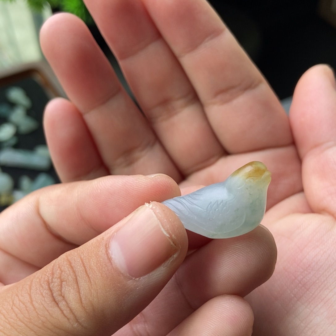 定制翡翠未镶嵌小鸟