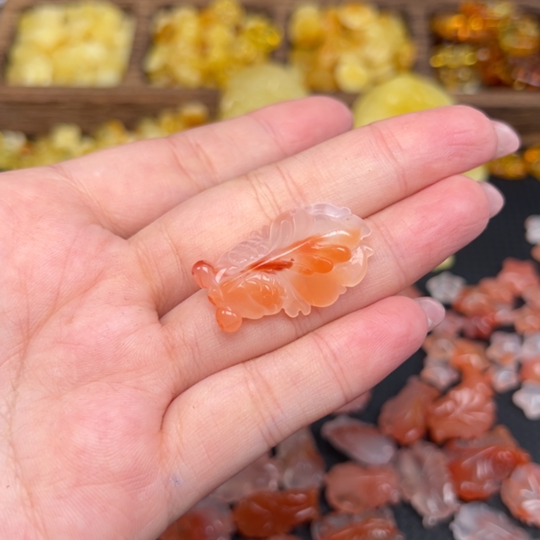 南红玛瑙未镶嵌吊坠(不含链)