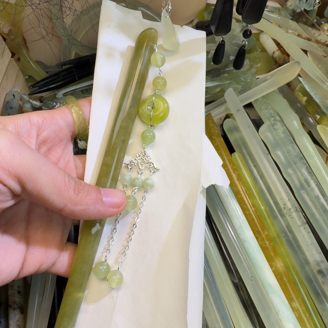 蛇纹石玉合金发饰