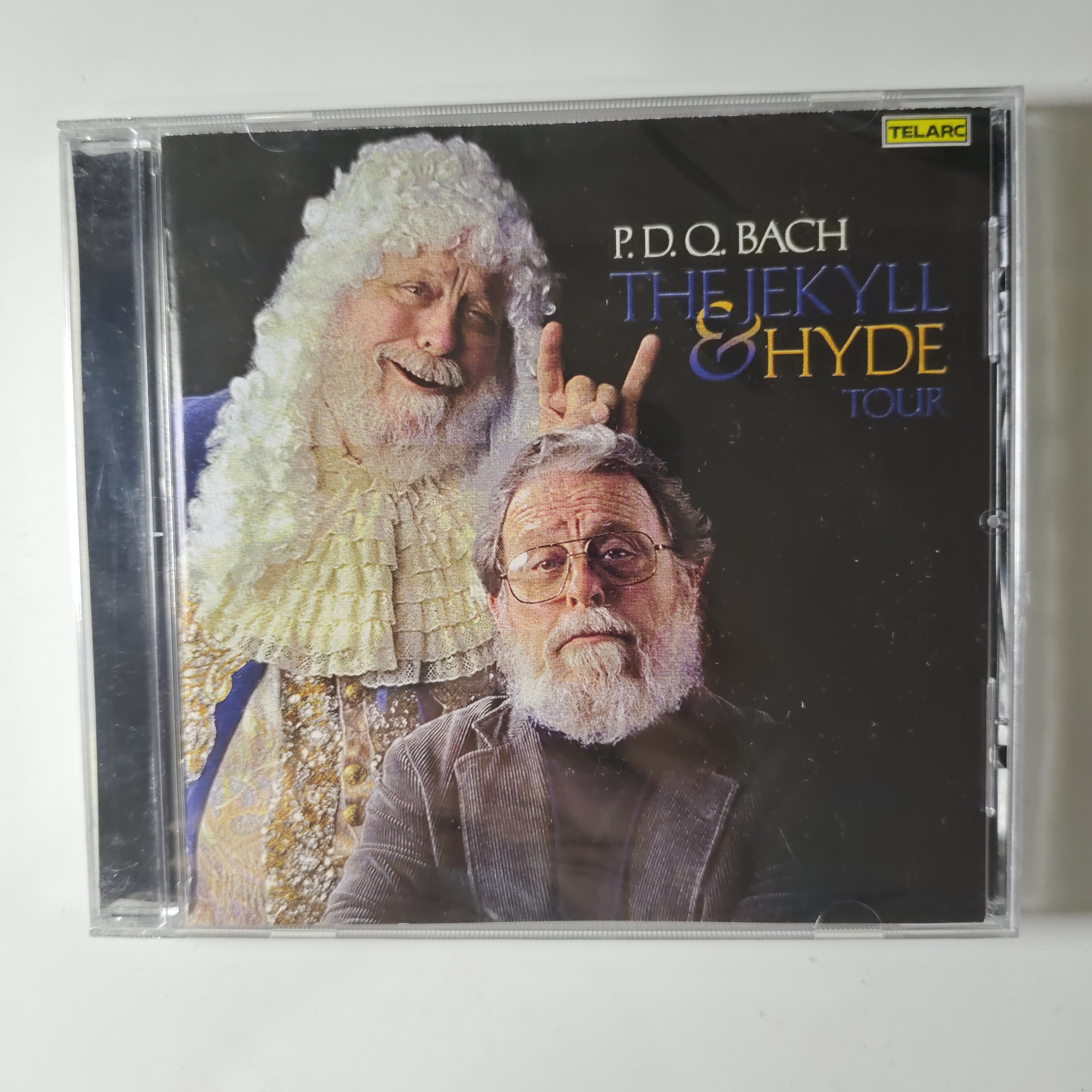 23【欧美版】未拆 席克勒 P.D.Q. Bach & Peter Schickele CD