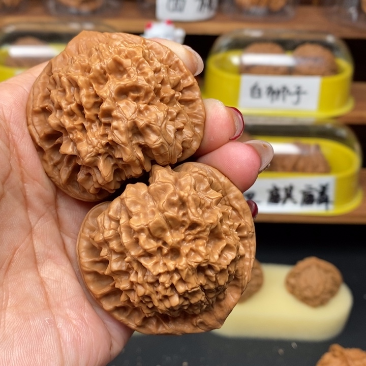 文玩核桃吊坠時50全品官帽