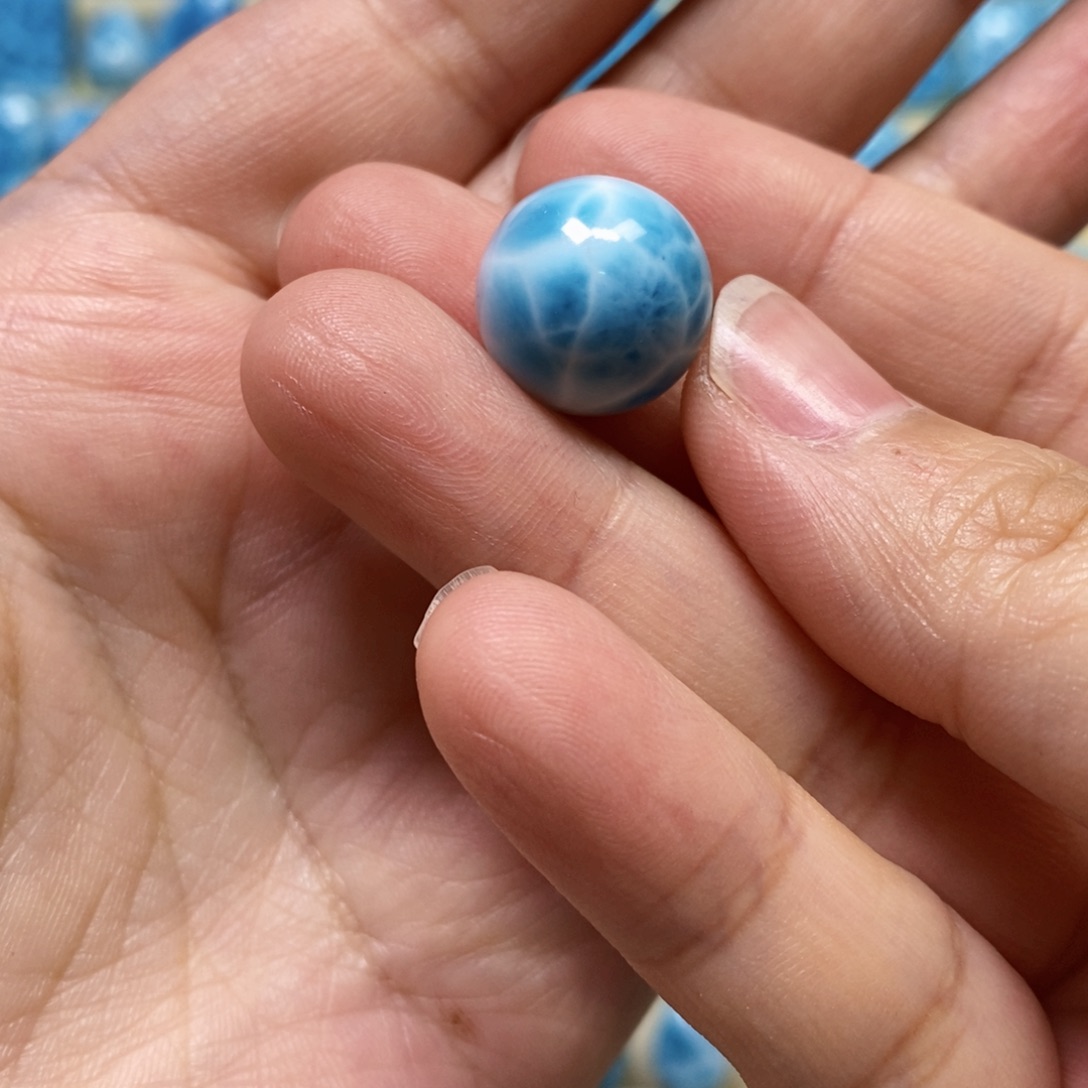 针钠钙石（海纹石）未镶嵌手链小**?