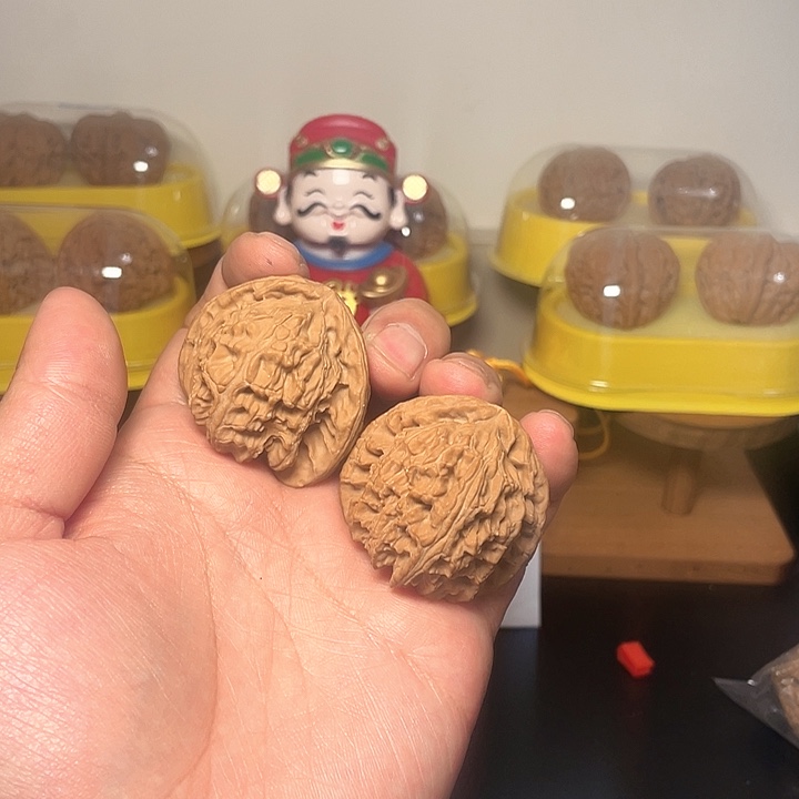 桃核吊坠核桃白狮子