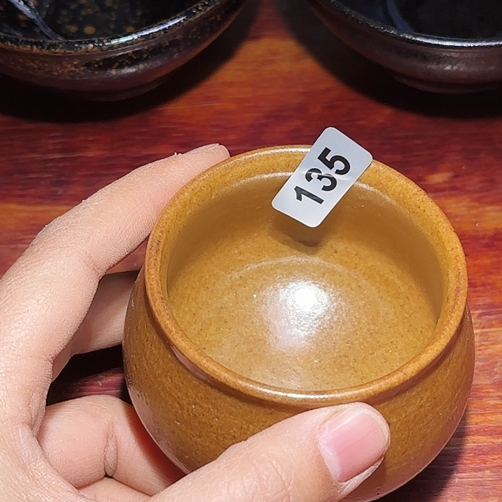 茶盏只为自己能过日子吧好开心