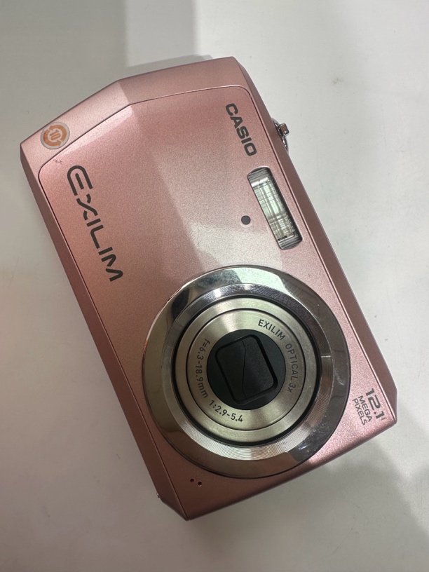 99新 Casio/卡西欧 卡西欧z16多种模式自带美颜氛围感1210w像素