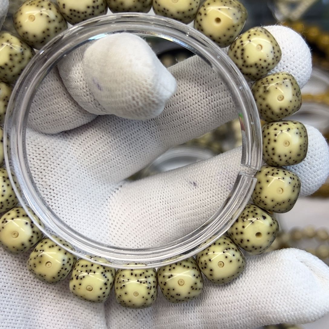 星月菩提手串绿包白大眼睛12✖️11