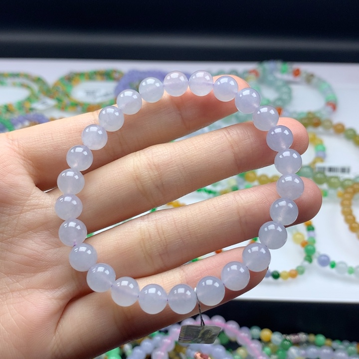 翡翠手镯未镶嵌卡