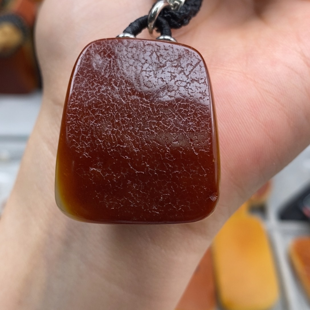 未镶嵌琥珀吊坠(赠链)