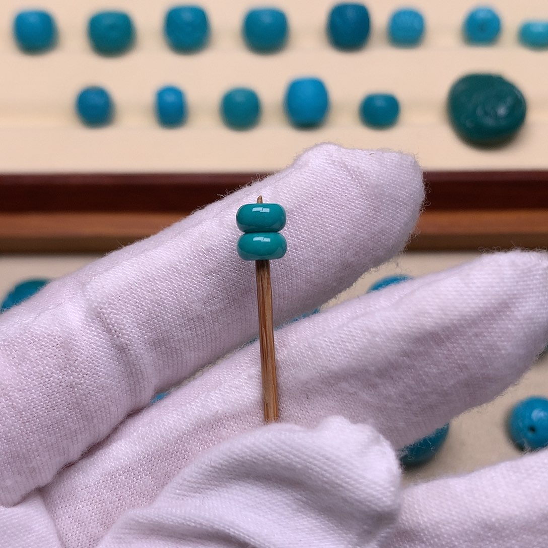 绿松石未镶嵌天然原矿绿松石面包5.6