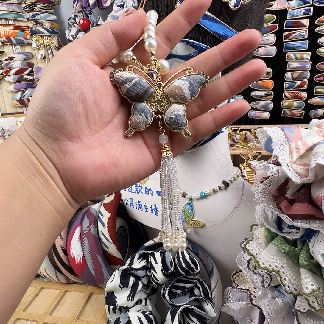 游***理艾德莱斯车挂49米