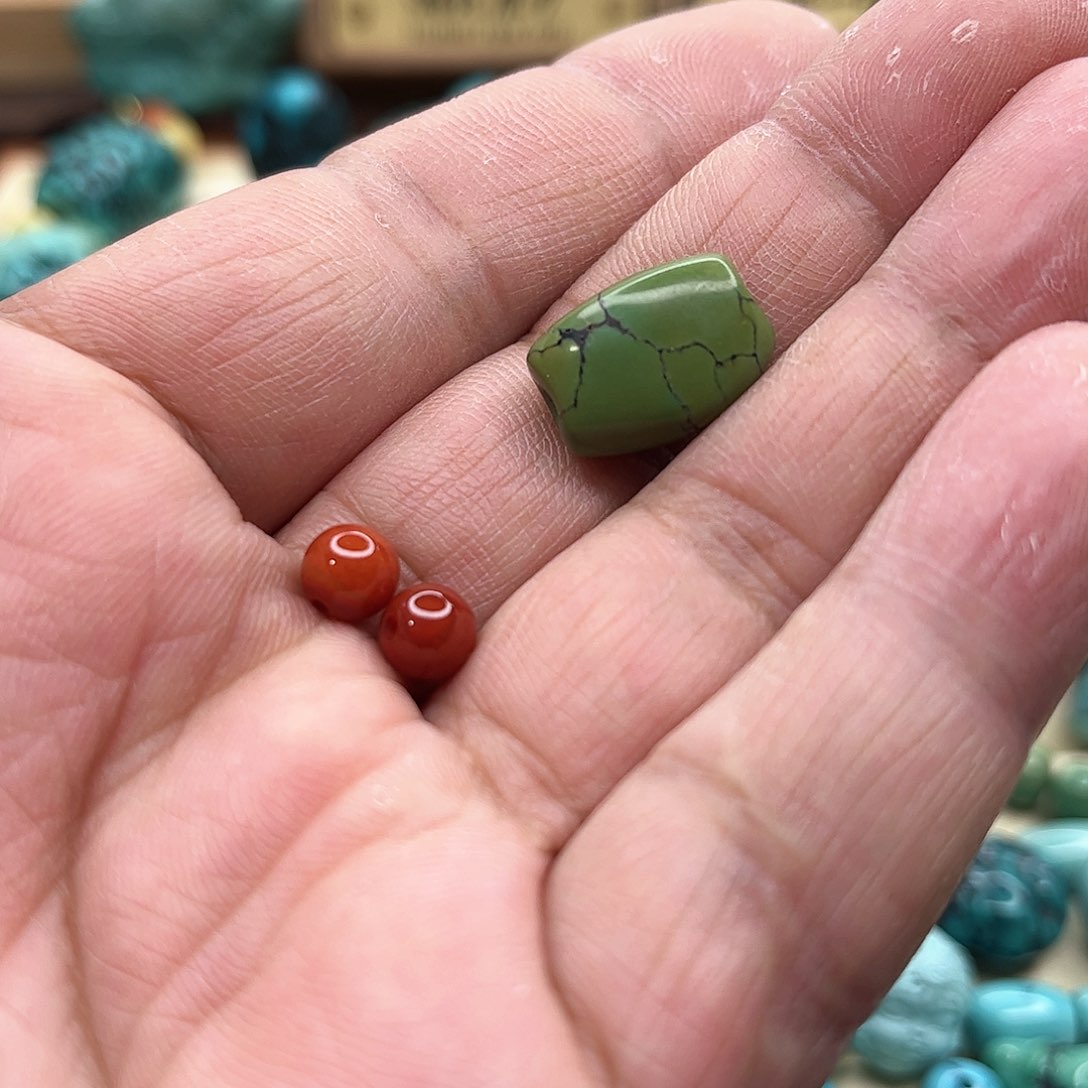 南红玛瑙随形未镶嵌