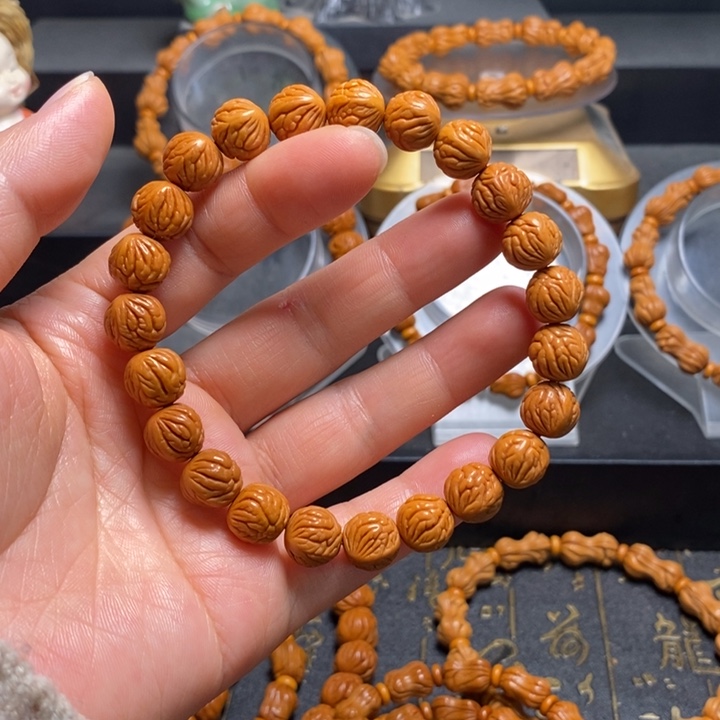 手串桃核祥云纹手串10