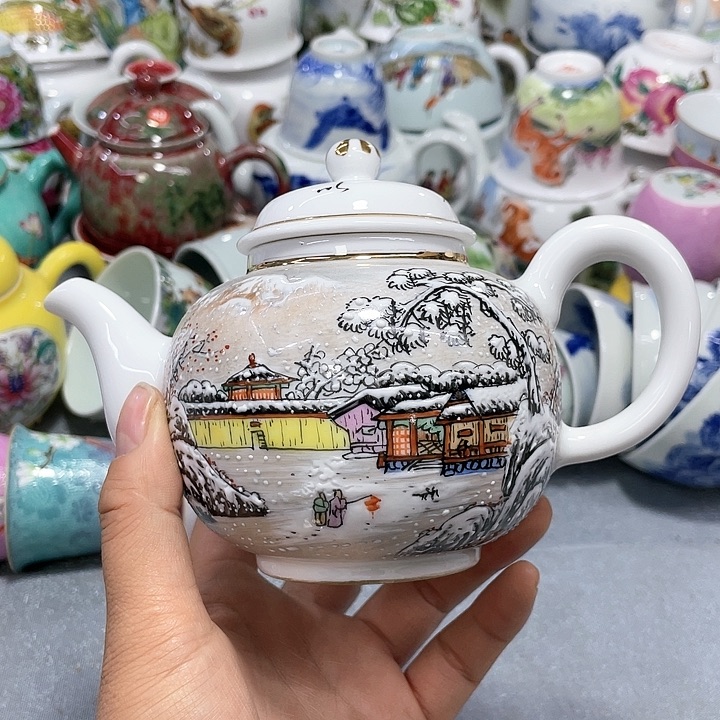 景德镇陶瓷艺术品