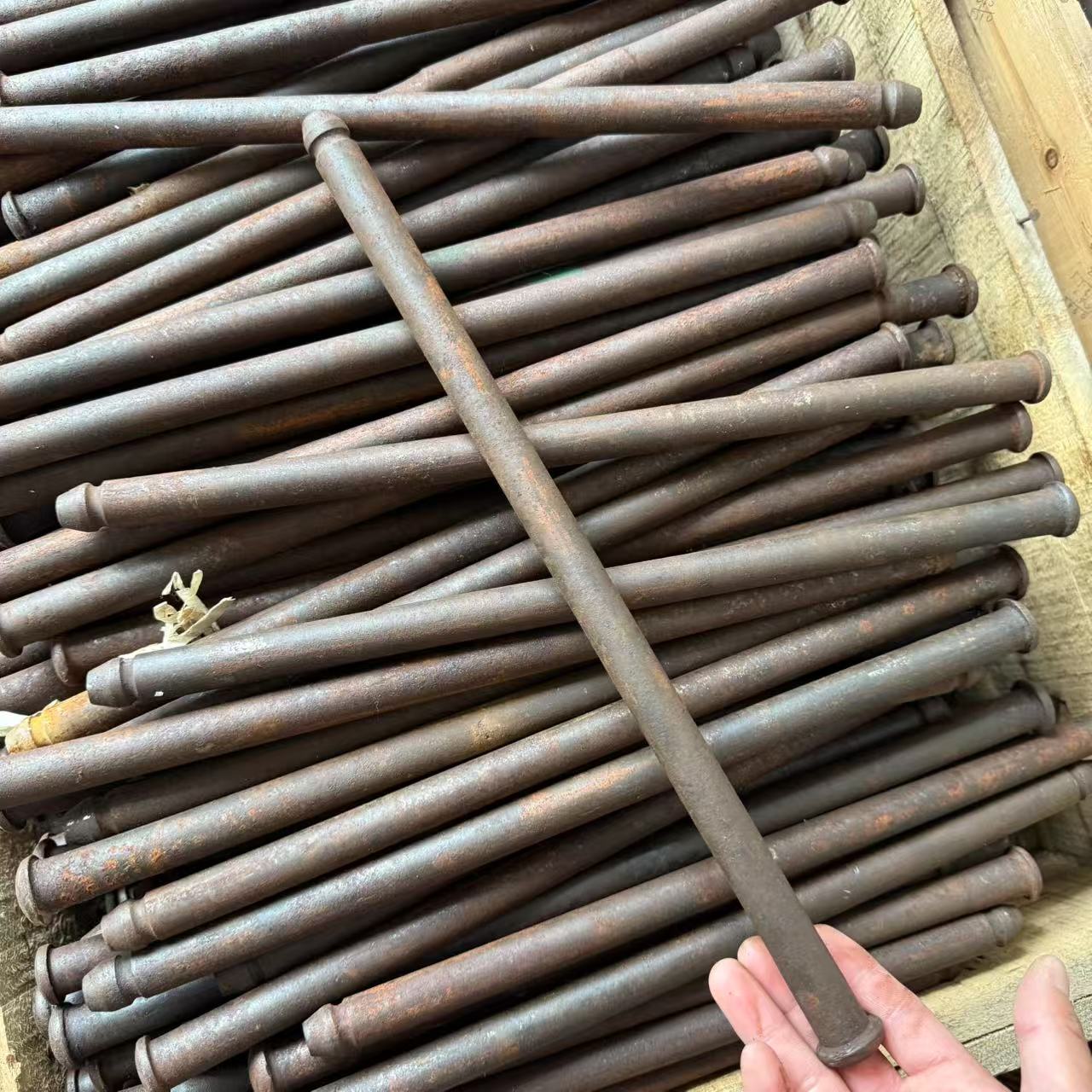 怀旧老货 30cm撬棍 合金钢