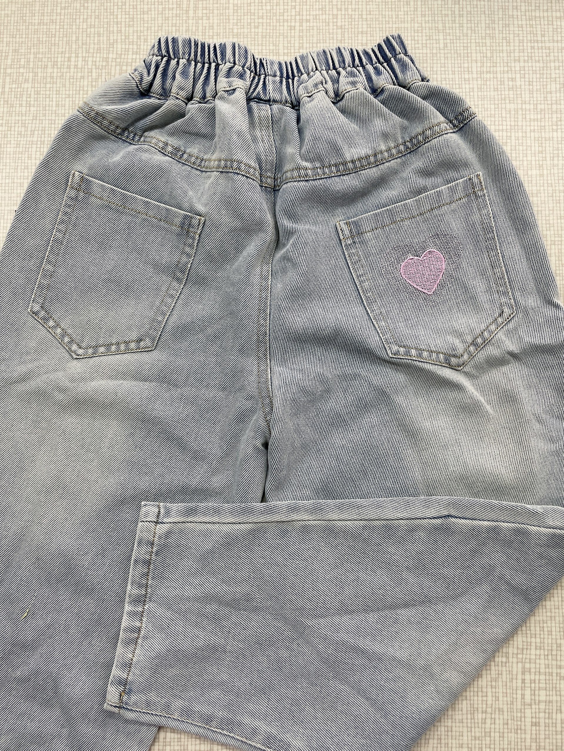 【牛仔裤K11】爱心牛仔裤 品牌剪标童装 偶有微瑕 