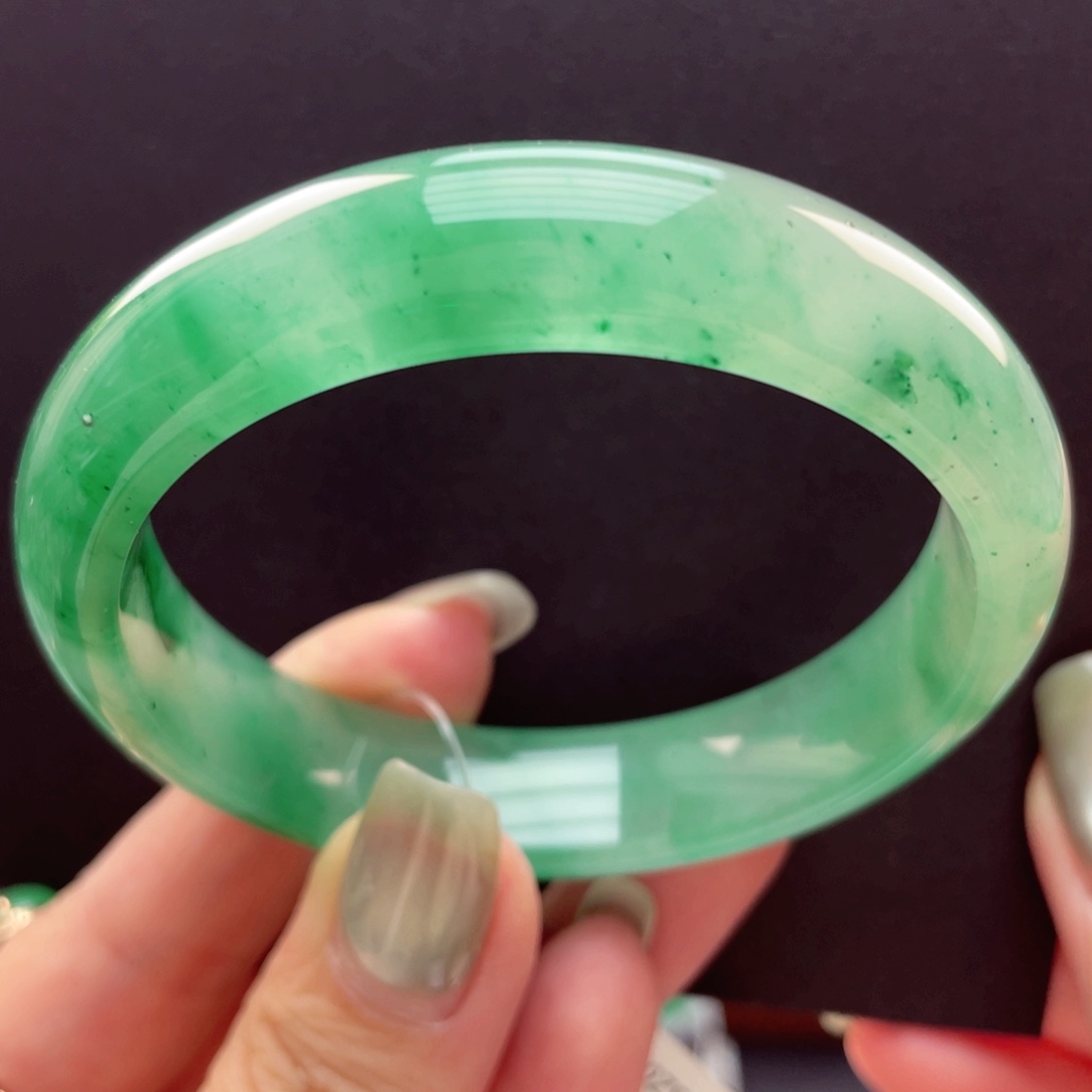 石英质玉手镯未镶嵌52-53