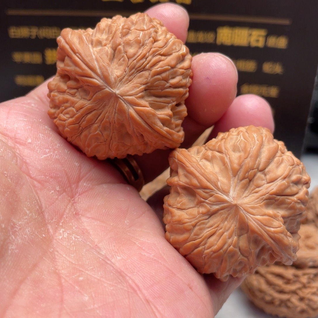 文玩核桃把件43尺全品正磨