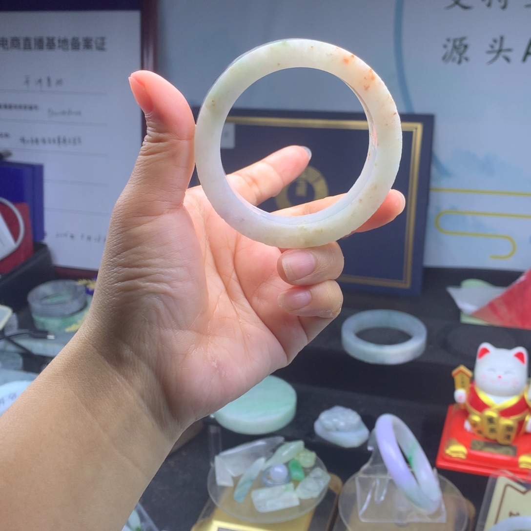 定制翡翠翡翠手镯未镶嵌