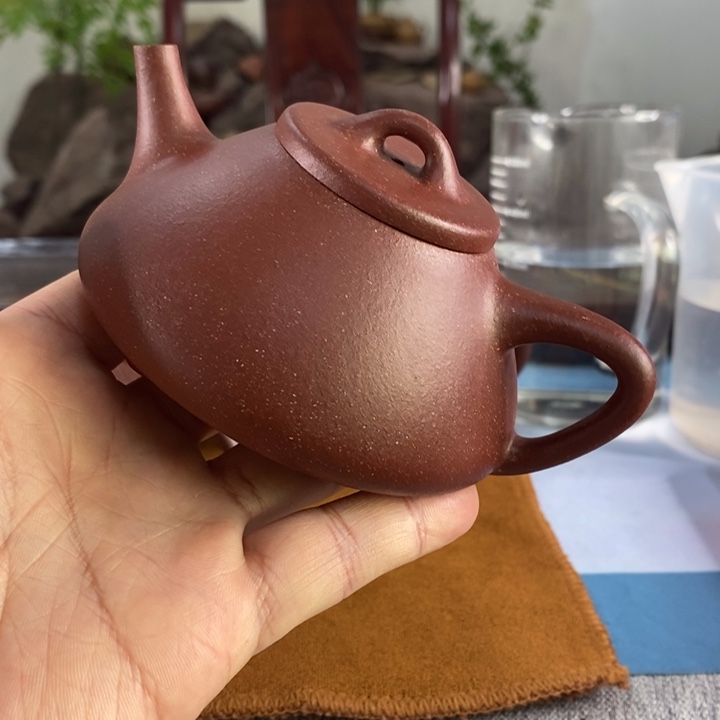 紫砂茶壶莱*克宜兴紫砂桃花泥微微瑕170左右，不退不换