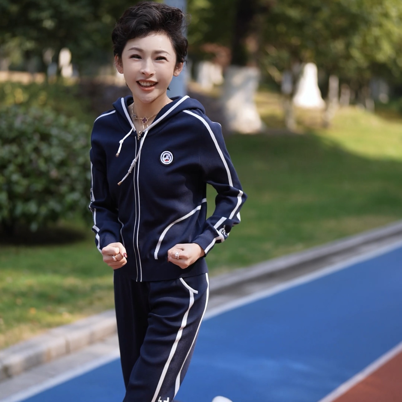 【生命在于运动】高品质双面织连帽运动套装 82131