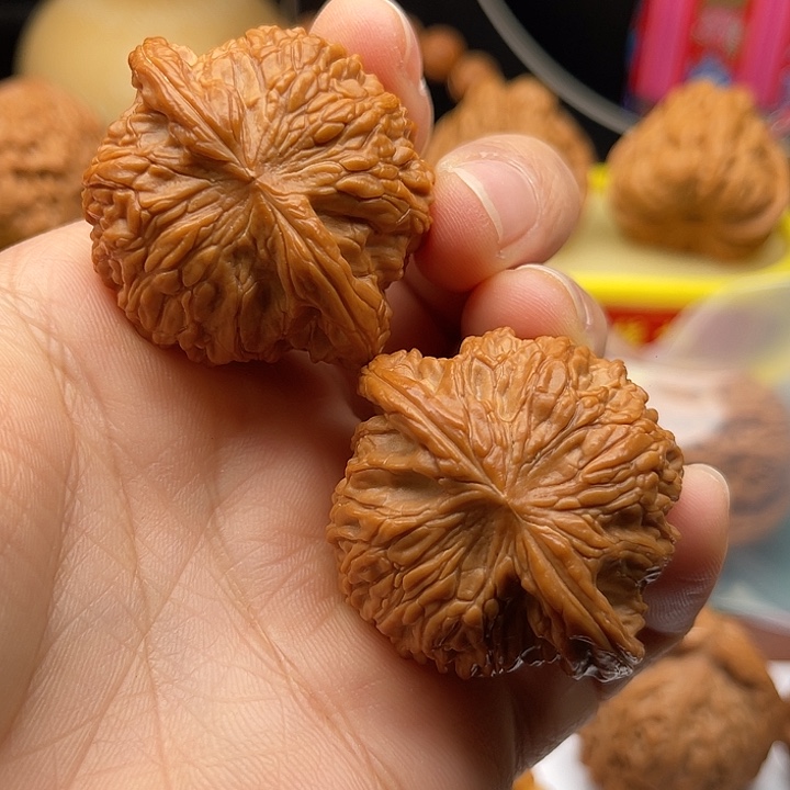 桃核吊坠41闷尖磨盘狮子头