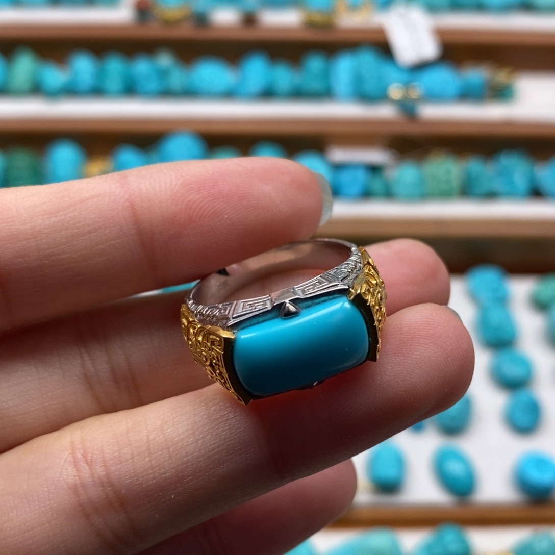 绿松石颈饰18K金镶嵌