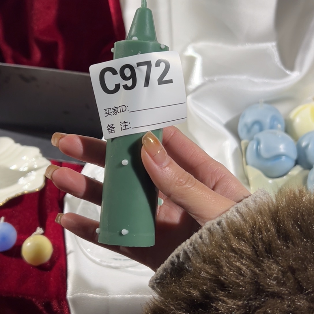 瓷片陶瓷。    陶瓷。     